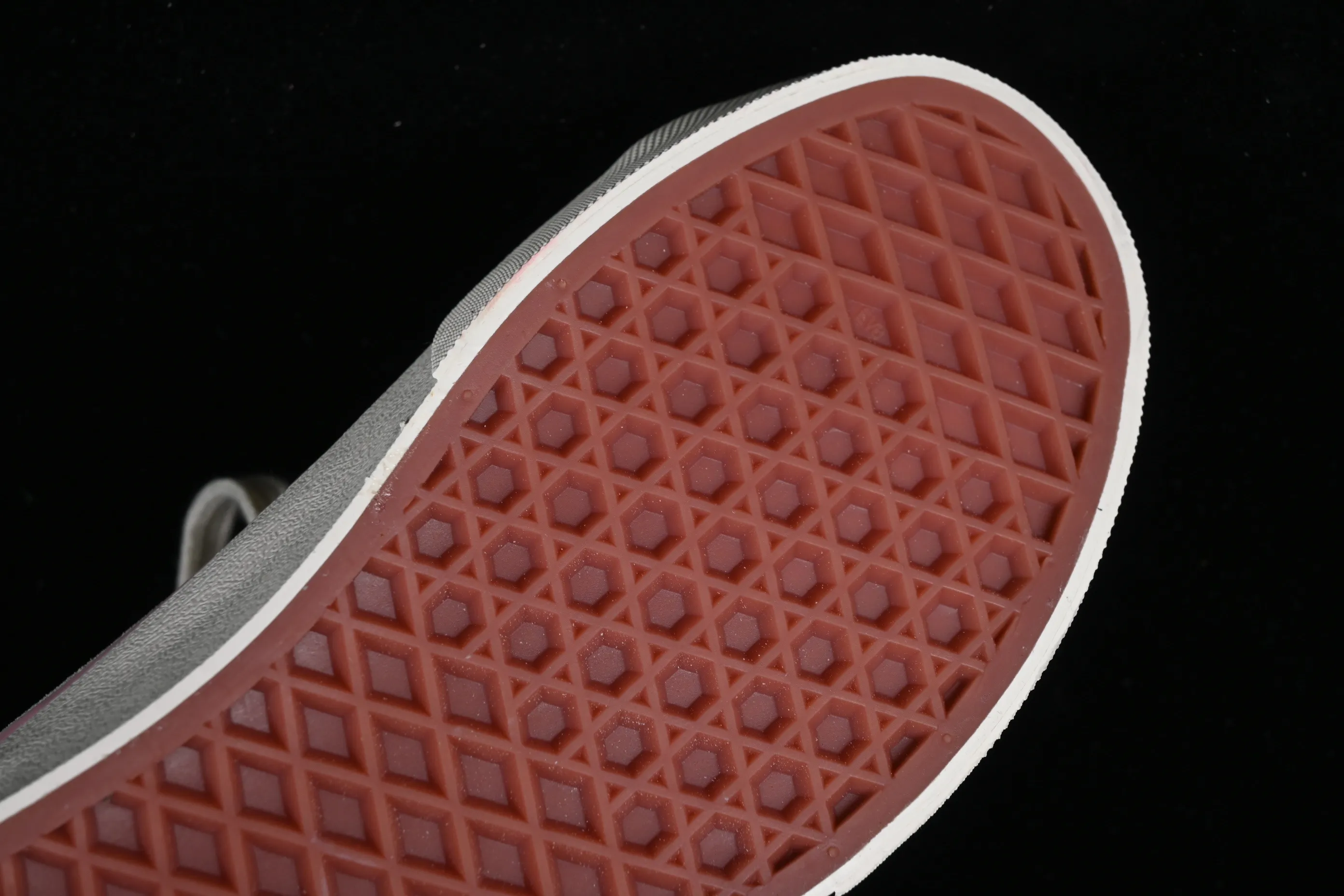 All categories Vans Vans series Vans Low Vans low-top Vans Style 36 Vans high-end branch line off-white embroidered low-top casual skateboard shoes VN000CRPGRN